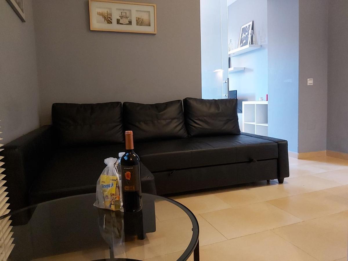 Del Parque Flats Apartment Malaga