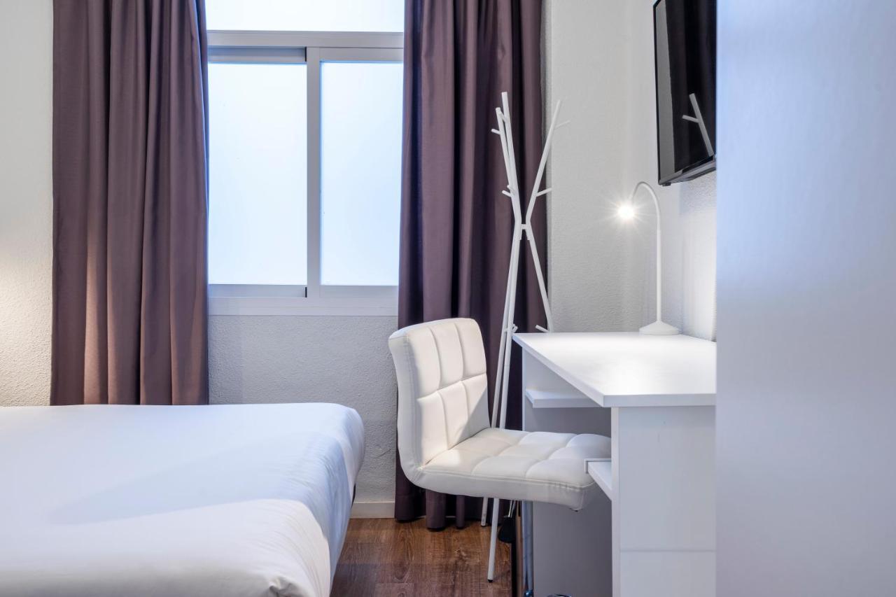 Hostel Market Host Place Malaga