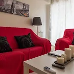 Nice Flat -200M Center-2 Baths- 3 Bedrooms 5Pers