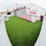 Barbatuke City Corner
