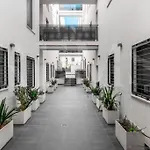 Designed Studio With Common Swimming Pool - Center By Rems