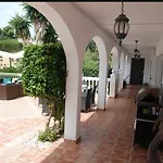 Remarkable 5-Bed Villa in Fuengirola costa del sol