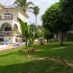 Beautiful 9 Bedroom Villa With Apartment And Pool.