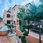 Sage Palm Apartment By Namaste Elite