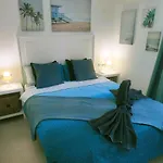 Sage Palm Apartment By Namaste Elite