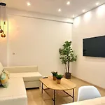 Granados I & Old Town By Ele Apartments