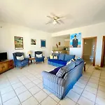 Villa With Private Pool, Mountain And Sea Views