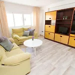 C70 - Classy 4 Bedrooms Apartment