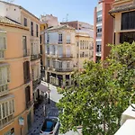 C74 - Marvelous 3 Bedroom Apartment In Historical