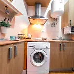 Holidays2Malaga Capitan Studio Renovated With Patio & Balconies In The City Center