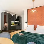 Muelle Uno Apartament