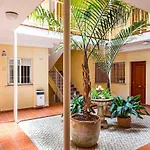 -Malagasunapts- Central&Quite Apartment