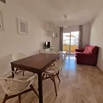 2 Rooms Con Piscina Litoral