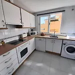 Costa del sol, Apartamento completo, amplio y acogedor con 3 habitaciones, piscinas, Riviera del sol, Mijas, Málaga