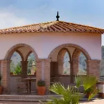 Finca-Los-Almendrales