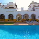 Villa Clavero Five Premium Apt