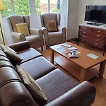 Apartamento de tres habitaciones en Málaga Carranque