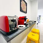 Encantador Apartamento En Ayala By Sharingco