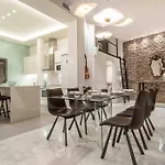 Luxurious Apartment In Center With Parking By Rems