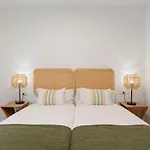 Carrera I & Old Town By Ele Apartments