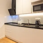 Santos Thyssen By Ele Apartments