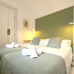 Villa Clavero Two Premium Apt