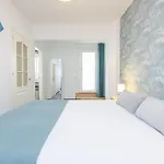 City Center Penthouse & Parking