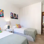 Apartamento con parking junto a Catedral Centro de Málaga Estreno!