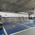 Luxurious Apartment In Center With Parking By Rems