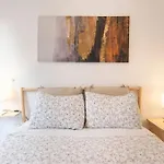 3 Bedroom Flat In Historic Centre