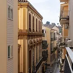 Super Central Malaga Flat With Terrace And Free Parking