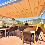 Villa rural en Málaga con piscina y vistas al mar