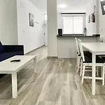 Los Tilos Suites-Vialia