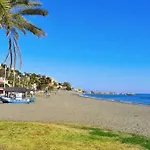 Cozy Flat Near El Palo Beach - Bosque
