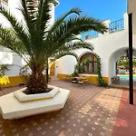 Villa Clavero Eight Premium Apt