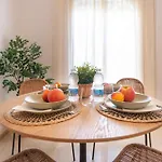 Apartment & Pool In Malaga City Center