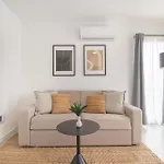 Dobo Malaga Postigos