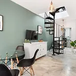Stay U-Nique Apartment Amargura
