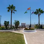 Chalet En Primera Linea De Playa
