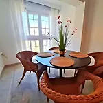 Reyking Calle Sevilla 3Rooms