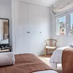 Apartment With Cathedral View & Terrace By Rems