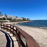 Modern, Spacious 3 Bedroom Apartment With Sea View
