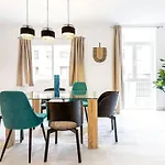 Vialia Center By Ele Apartments
