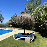 New Renovated Townhouse With Sea View And Jacuzzi