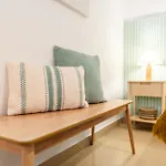Cozy Apartment In The Heart Of Malaga By Rems