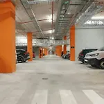 Malaga Eye Pool & Parking Free