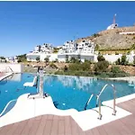La Quinta 3 Bedroom Ultra Modern Apartment With Private Hot Tub