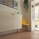 Central Townhouse With Amazing Rooftop Terrace