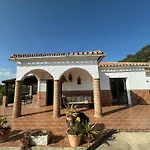 Villa Azafran