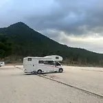 Autocaravana Para 6